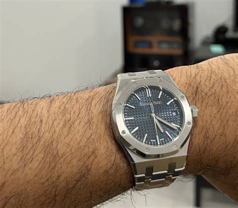 ap royal oak on wrist|audemars piguet royal oak wrist.